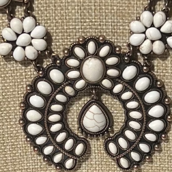 Squash Blossom Statement Necklace and Earrings - Picture 3 of 3